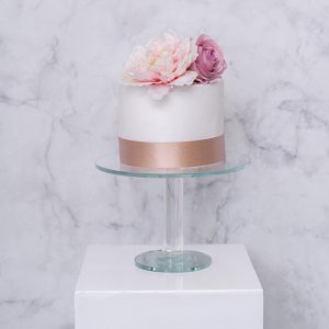 Cake stand with cake to hire