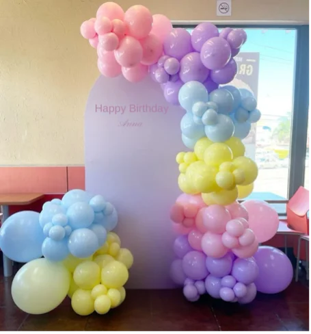 Balloon Garland Package 1 balloon garland